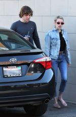 EMMA ROBERTS and Evan Peters Out for Lunch in Los Feliz 01/26/2017