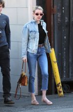 EMMA ROBERTS and Evan Peters Out for Lunch in Los Feliz 01/26/2017