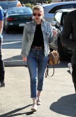 EMMA ROBERTS and Evan Peters Out for Lunch in Los Feliz 01/26/2017