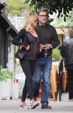 GOLDIE HAWN and Kurt Russell Out in Beverly Hills 01/15/2017