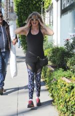 GOLDIE HAWN Out and About in Brentwood 01/06/2017