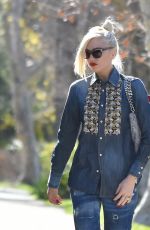 GWEN STEFANI Heading to a Church in Los Angeles 01/08/2017