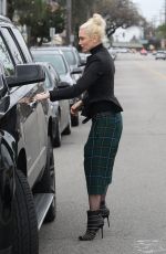 GWEN STEFANI Out and About in Los Angeles 01/15/2017