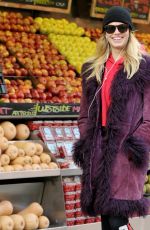 HAILEY CLAUSON Out Shopping in New York 01/16/2017