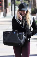 HILARY DUFF Heading to a Gym in Los Angeles 01/17/2017