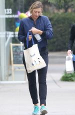 MARIA SHARAPOVA Out and About in Los Angeles 01/10/2017