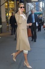 IVANKA TRUMP Leaves Her Apartment in New York 01/13/2017