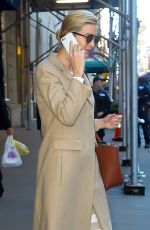 IVANKA TRUMP Leaves Her Apartment in New York 01/13/2017