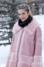 JAIME KING Outside Her Wanderluxxe Home in Park City 01/23/2017