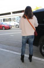 JENNIFER GARNER at Los Angeles International Airport 01/06/2017