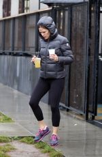 JENNIFER GARNER Leaves a Gym in Los Angeles 01/22/2017