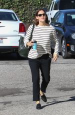 JENNIFER GARNER Out and About in Los Angeles 01/29/2017