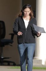 JENNIFER GARNER Out and About in Santa Monica 01/21/2017