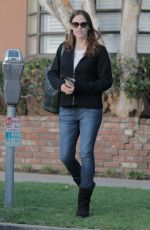 JENNIFER GARNER Out and About in Santa Monica 01/21/2017