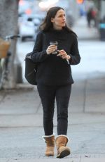 JENNIFER GARNER Out for Coffee in Los Angeles 01/04/2017