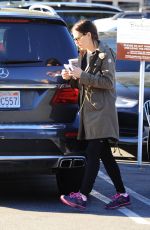 JENNIFER GARNER Out in Brentwood 01/17/2017
