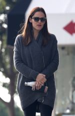 JENNIFER GARNER Out in Los Angeles 01/16/2017