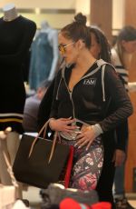 JENNIFER LOPEZ Shopping in Beverly Hills 01/13/2017