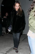 JESSICA ALBA Leaves Craigs