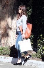 JESSICA BIEL in Skinny Jeans Out Shopping in Los Angeles 01/17/2017