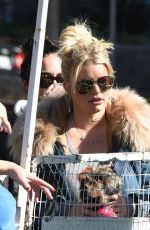 JESSICA SIMPSON Out Shopping in Los Angeles 01/08/2017