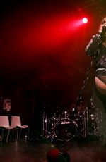 JOANNA JOJO LEVESQUE Performs at a Concert in Manchester 01/29/2017