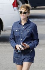 JULIA ROBERTS Out Shopping in Malibu 01/09/2017