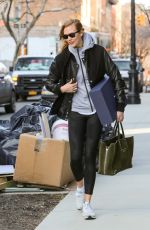 KARLIE KLOSS Leaves Her Apartment in New York 01/12/2017