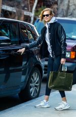 KARLIE KLOSS Leaves Her Apartment in New York 01/12/2017