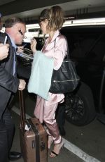KATE BECKINSALE at Los Angeles International Airport 01/03/2017