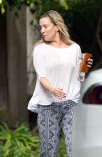 KATE HUDSON Leaves Bradley Cooper