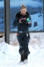 KATE HUDSON Out and About in Aspen 12/30/2016