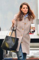 KATIE HOLMES Arrives at the Set of 