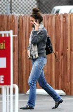 KATIE HOLMES Out for Lunch at Jasmine Thai in Calabasas 01/18/2017