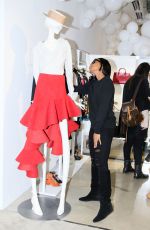 KELLY ROWLAND Shopping in Florence 01/09/2017