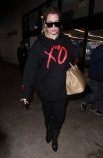 KHLOE KARDASHIAN at LAX Airport in Los Angeles 01/05/2017