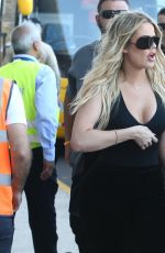 KHLOE KARDASHIAN Departing Costa Rica 01/30/2017