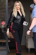 KHLOE KARDASHIAN Leaves E! Studios in Los Angeles 01/13/2017