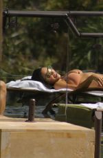 KIM and KHLOE KARDASHIAN in Bbikini on Vacation in Costa Rica 01/28/2017