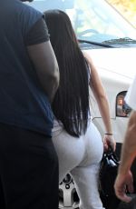 KIM KARDASHIAN Departing Costa Rica 01/30/2017