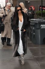 KIM KARDASHIAN Heading to a Meeting in New York 01/17/2017