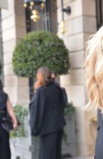 KIRSTEN DUNST Leaves Her Hotel in Paris 01/23/2017