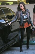 KOURTNEY KARDASHIAN Arrives at Her Son Art Class in Calabasas 01/17/2017