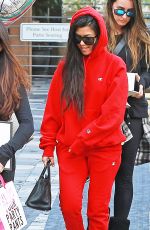 KOURTNEY KARDASHIAN Leaves a Birthday Party in Los Angeles 01/09/2017
