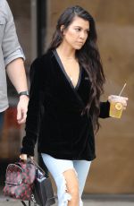 KOURTNEY KARDASHIAN Out and About in Calabasas 01/10/2017