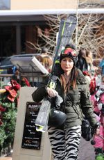 KYLE RICHARDS Out and About in Aspen 12/31/2016