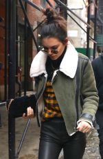 KYLIE and KENDALL JENNER Out for Shopping in New York 01/17/2017