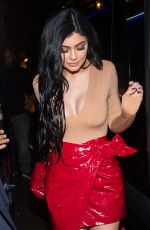 KYLIE JENNER Out for Dinner in New York 01/17/2017