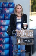 KYM JOHNSON Leaves Bristol Farms in Beverly Hills 01/17/2017