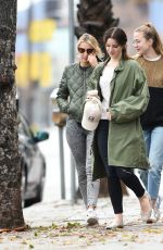 LANA DEL REY Shopping with Her Friends in Los Angeles 01/23/2017